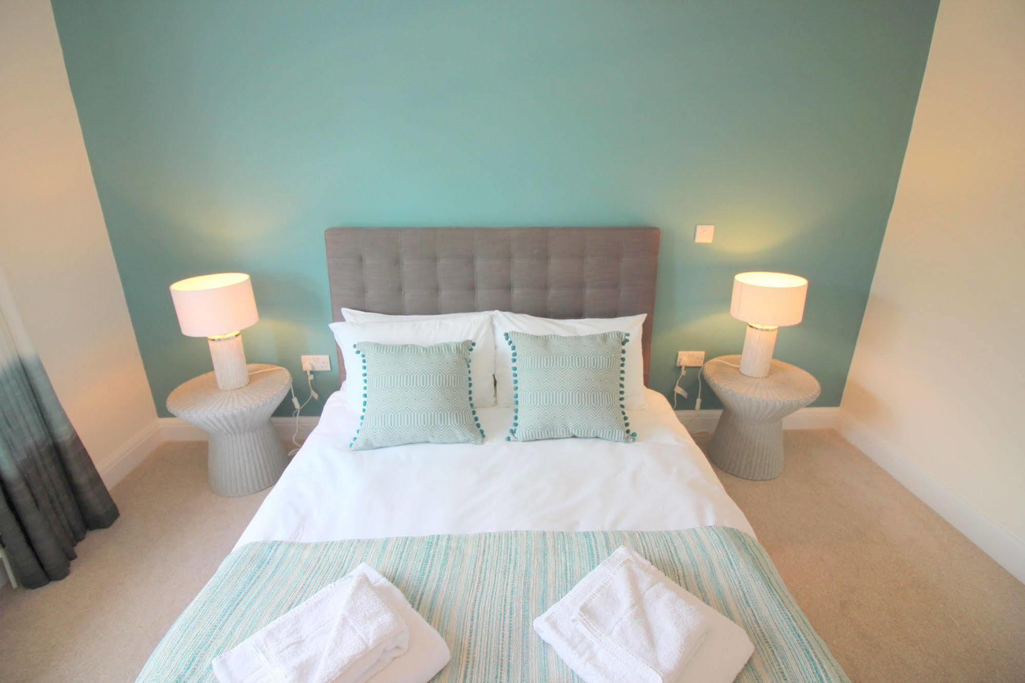 The Luxurious Mansion Villa Oxford Bagian luar foto